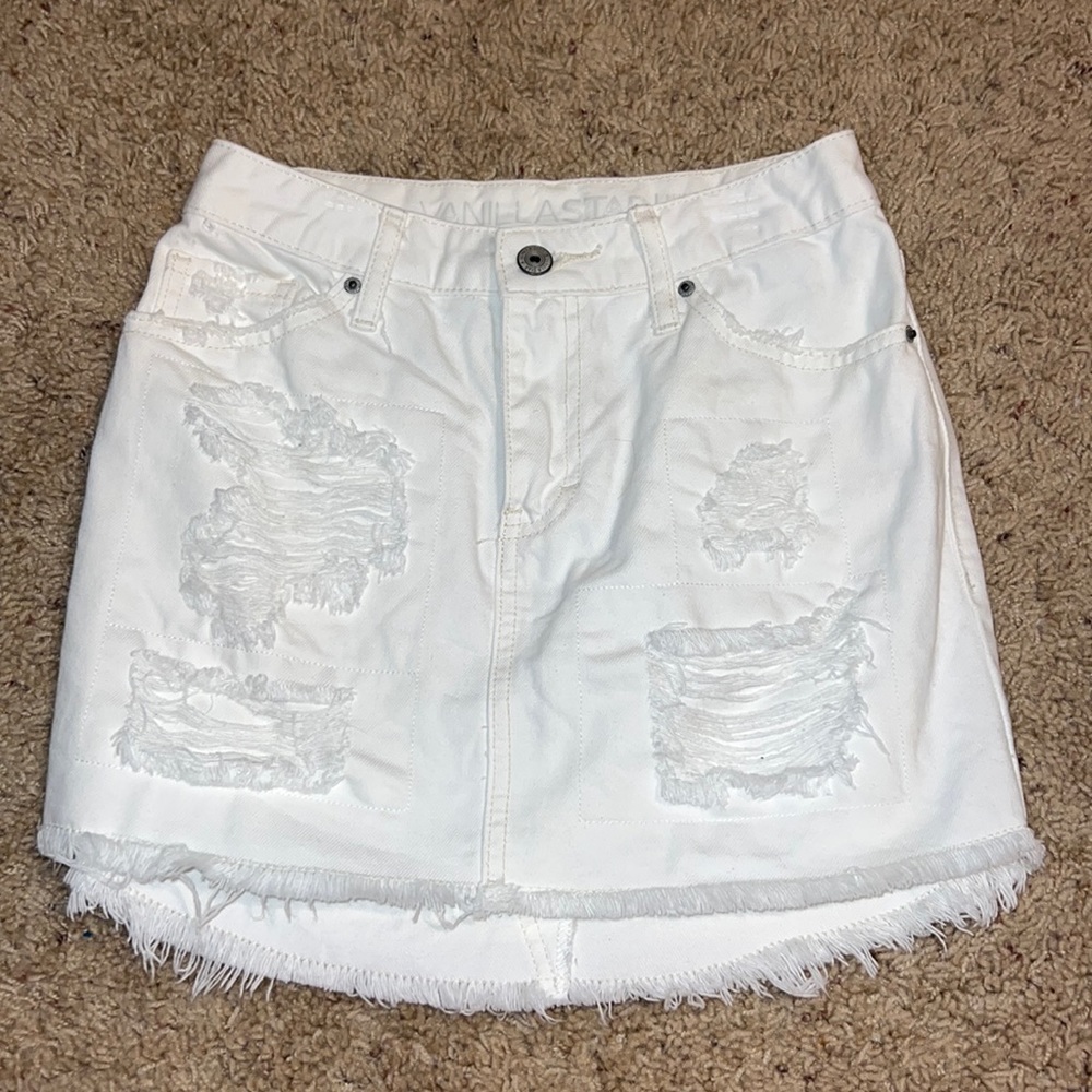 Vanilla Star white mini skirt